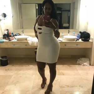 Meet your Posher, Felicia